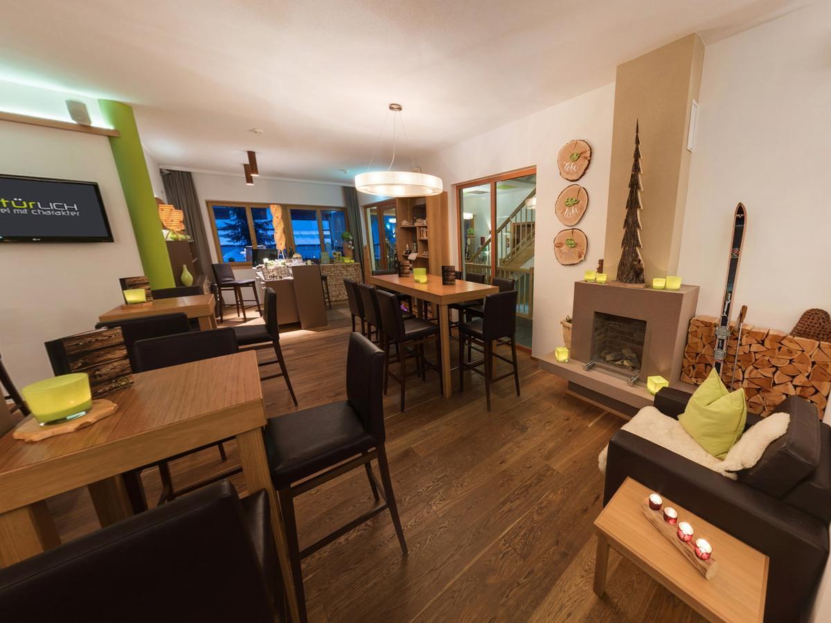 Natuerlich Hotel Mit Charakter Fiss Buitenkant foto